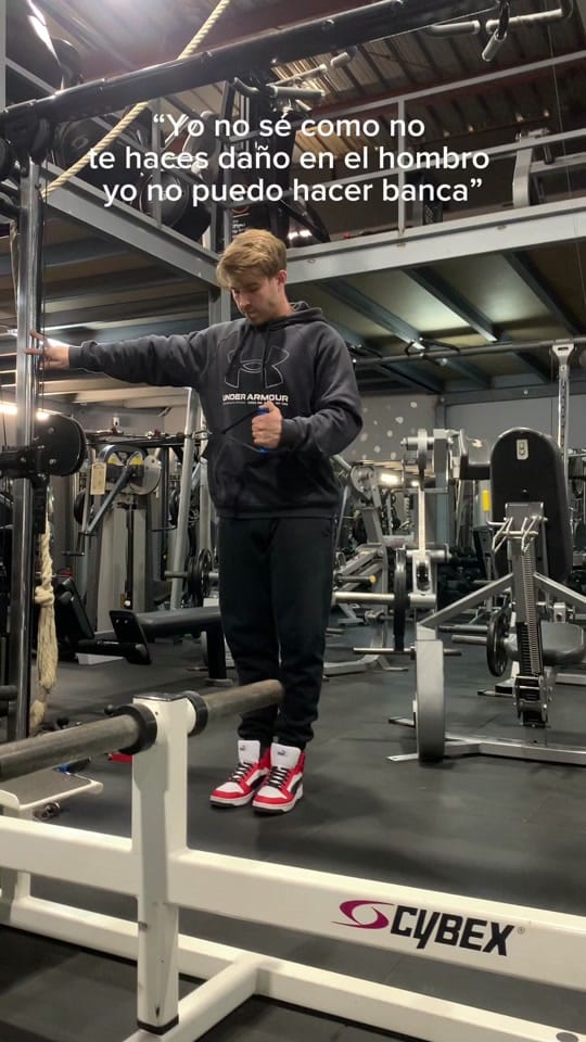 Post 10 by Alessandro Mango on TikTok (video)