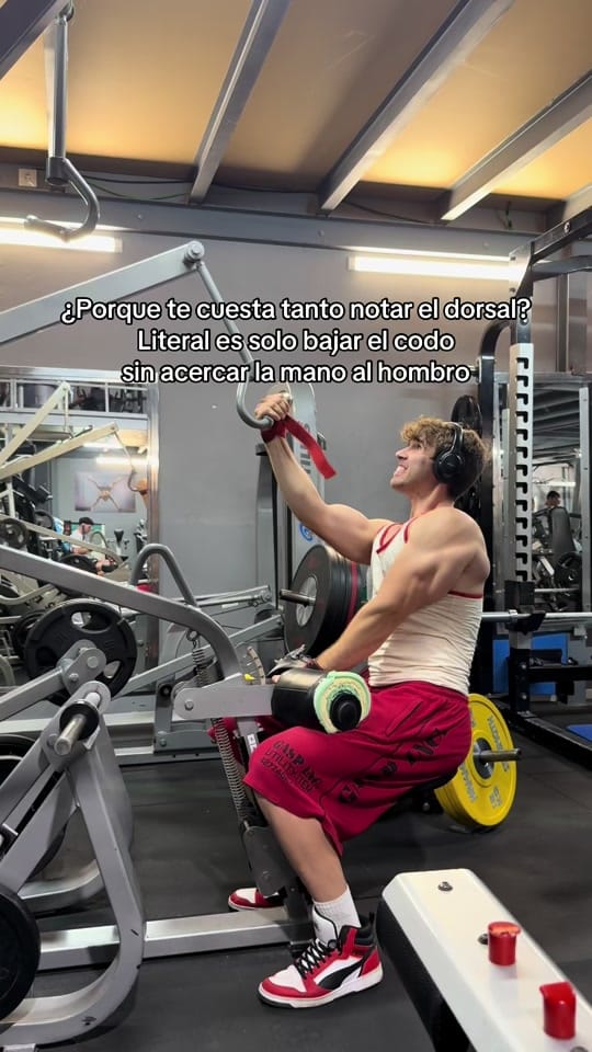 Post 3 by Alessandro Mango on TikTok (video)
