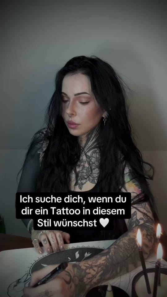 Post 5 by Lisa ⚢ on TikTok (video)