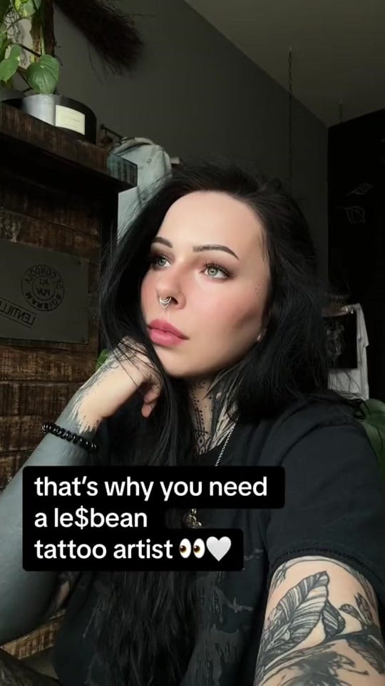 Post 6 by Lisa ⚢ on TikTok (video)