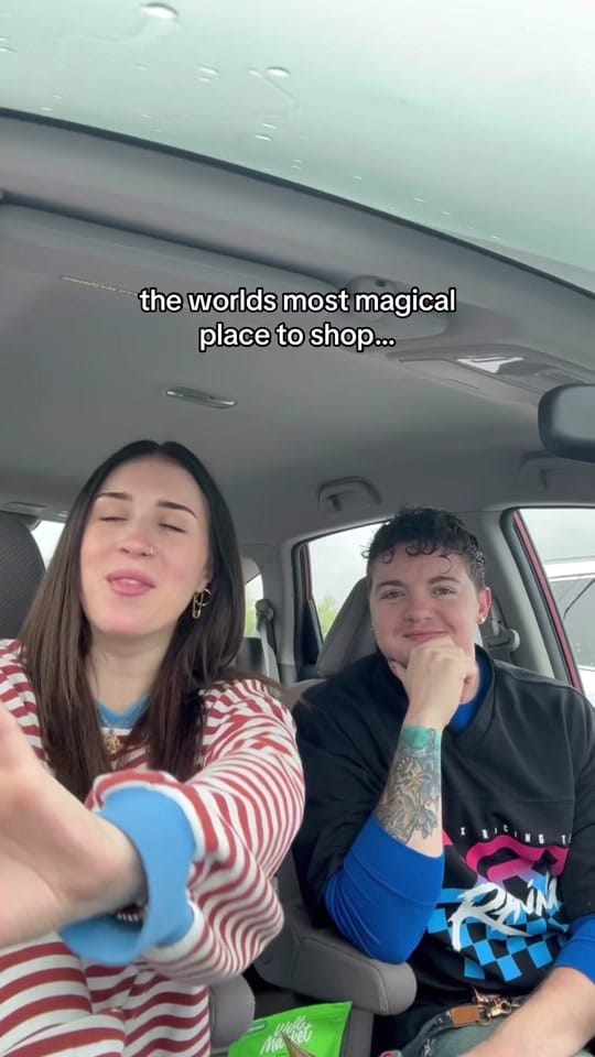Post 10 by Anna Muller on TikTok (video)