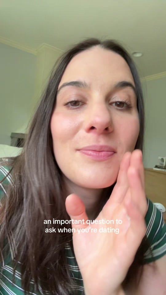 Post 10 by Kaylee, CA & MI therapist on TikTok (video)