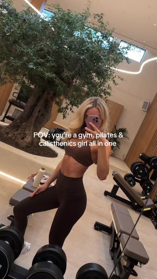 Post 7 by Sylvia on TikTok (video)