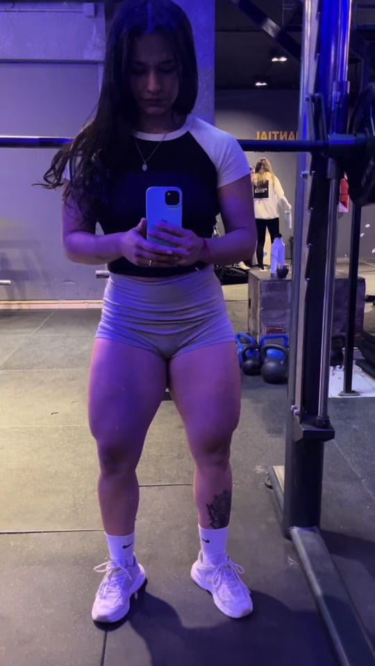 Post 5 by Sofii Vargas on TikTok (video)