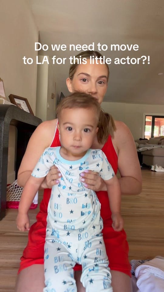 Post 1 by Sarah Rose Summers on TikTok (video)
