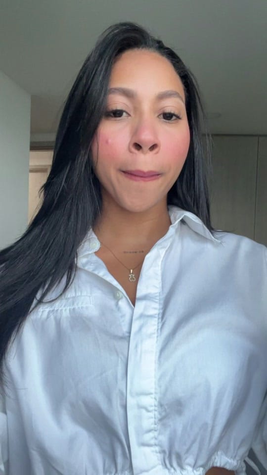 Post 1 by Lorna Vellojin on TikTok (video)