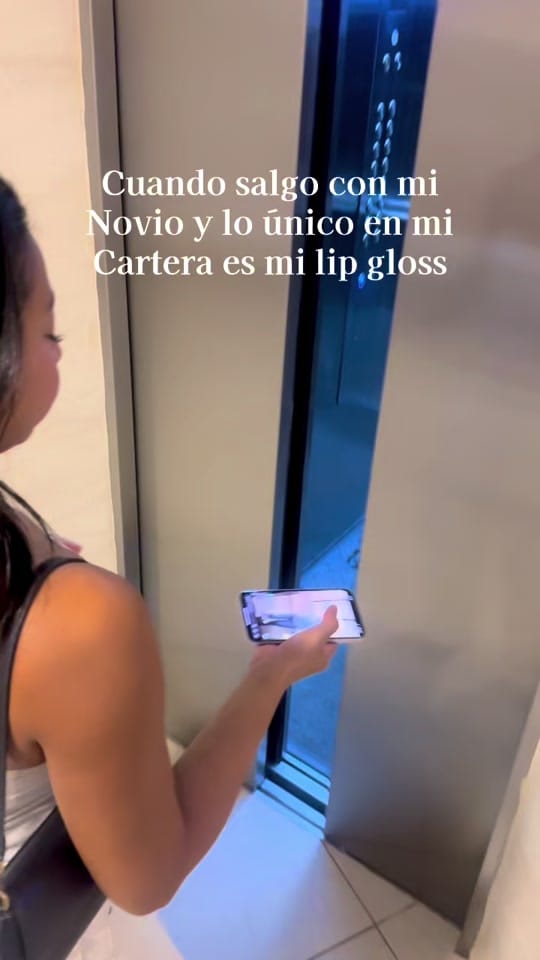 Post 5 by Lorna Vellojin on TikTok (video)