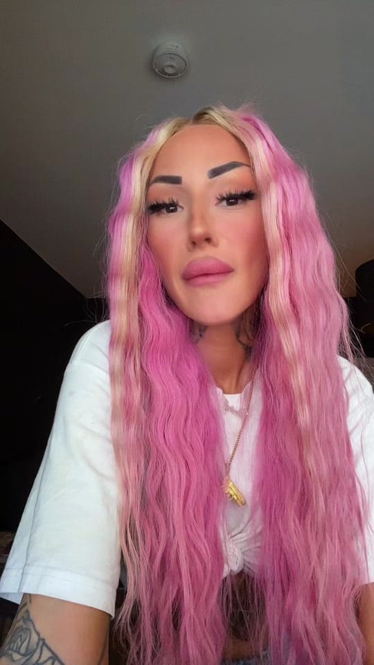 Post 10 by daizyofficial on TikTok (video)