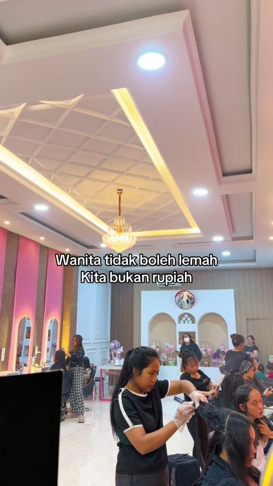 Post 7 by Berlinsalonpekanbaru on TikTok (video)