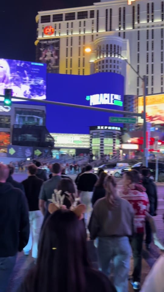 Post 6 by FBMC_OQAM on TikTok (video)