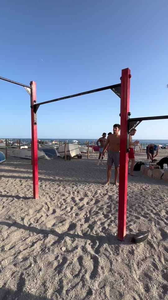 Post 4 by itiel on TikTok (video)