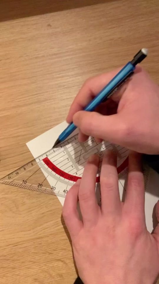 Post 3 by Jonas on TikTok (video)