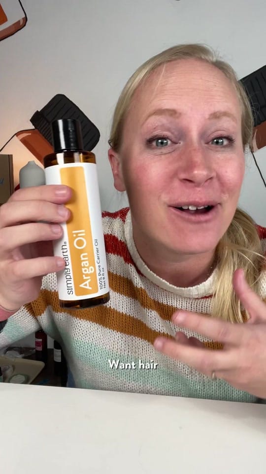 Post 9 by Simply Earth Essential Oils on TikTok (video)