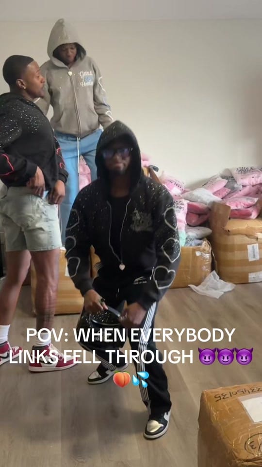 Post 7 by MITCH C. on TikTok (video)