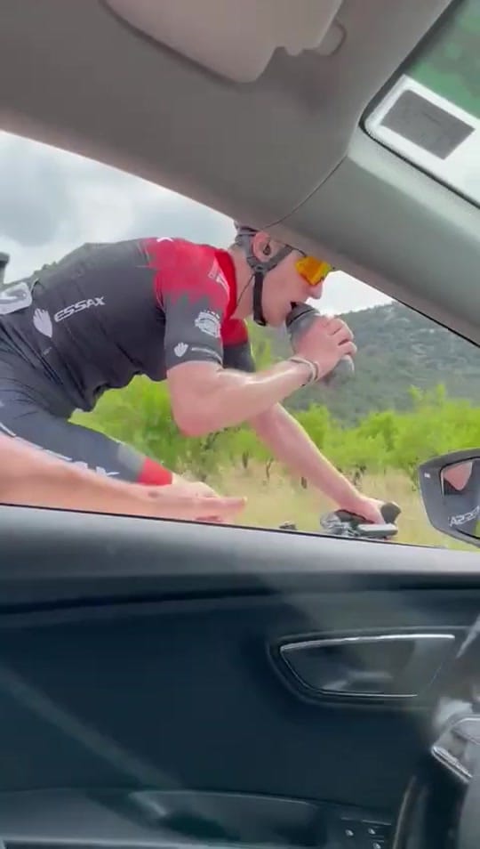 Post 10 by Nacho Gálvez on TikTok (video)