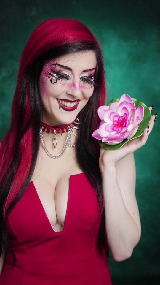 Post 2 by Carina Pusch on TikTok (video)
