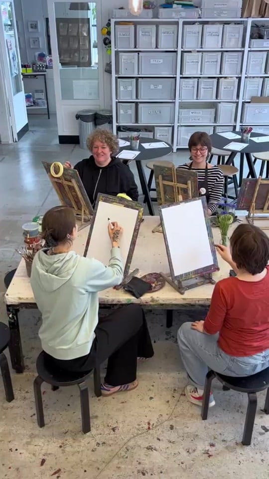 Post 1 by Kinderkunsthaus on TikTok (video)