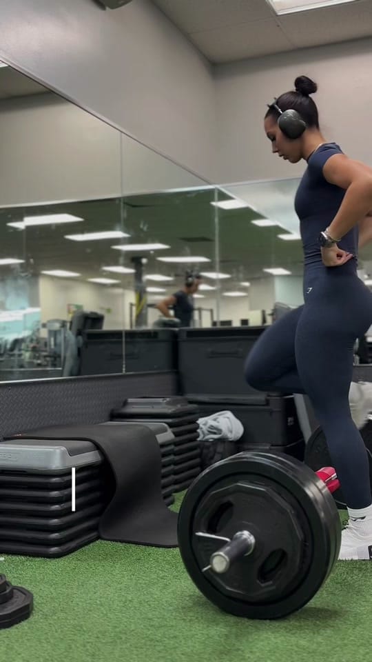 Post 8 by Roxana H Aragon on TikTok (video)
