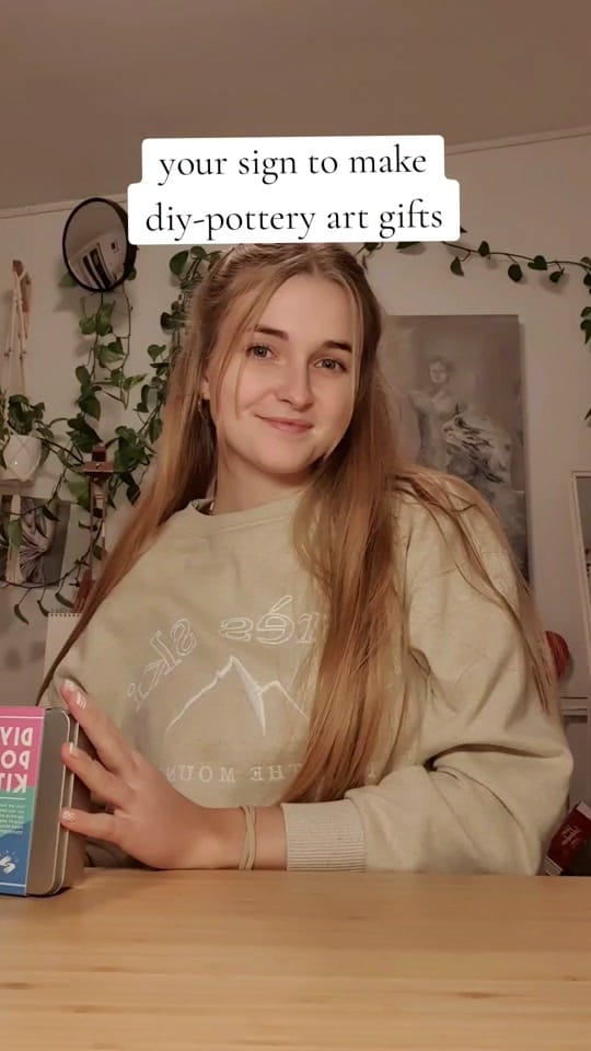 Post 2 by idaarts on TikTok (video)