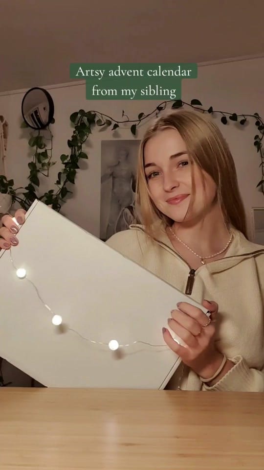 Post 7 by idaarts on TikTok (video)