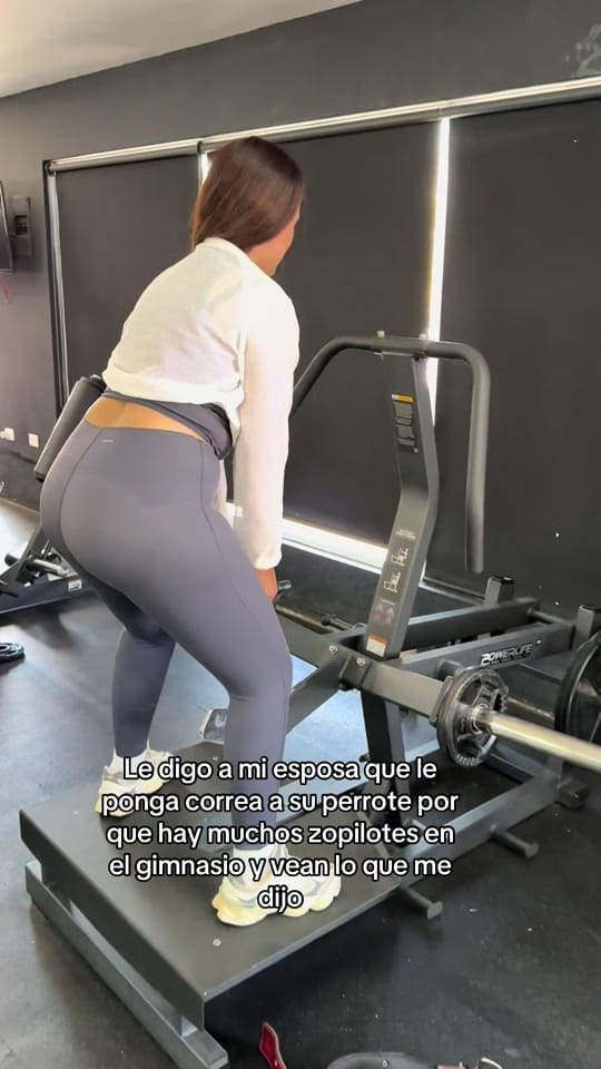 Post 5 by Iz & Fer💫 on TikTok (video)
