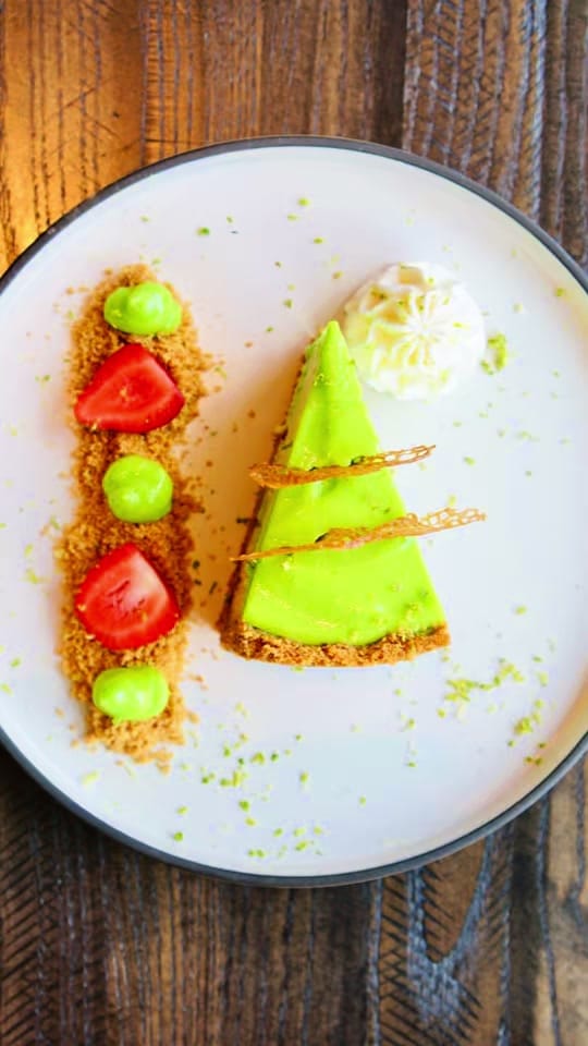 Post 2 by Q1227 Restaurant on TikTok (video)