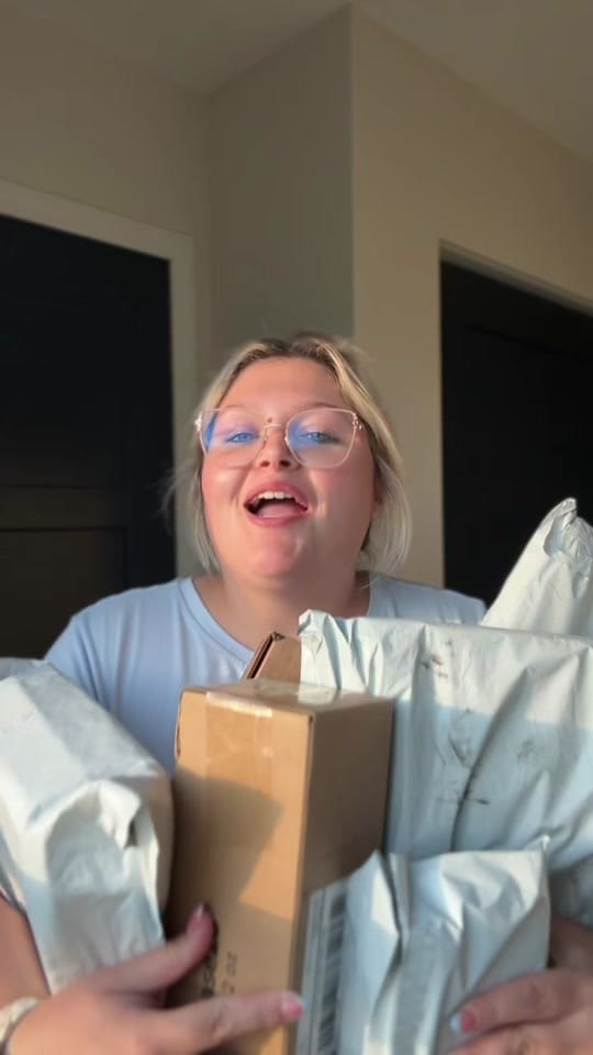 Post 2 by Mama K 🩷💙 on TikTok (video)
