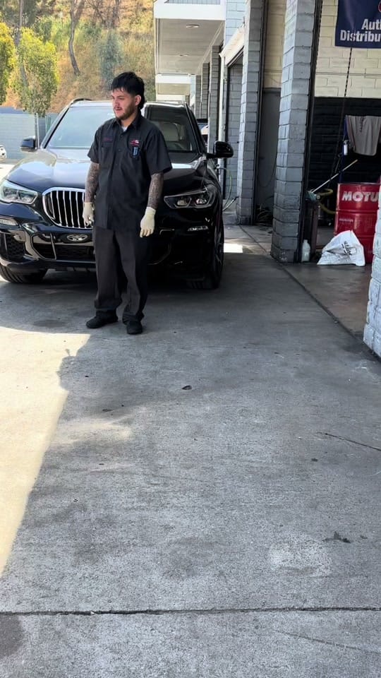 Post 1 by Mark Wang on TikTok (video)