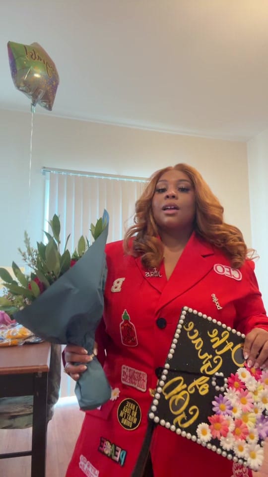 Post 9 by Catalina Sweet on TikTok (video)