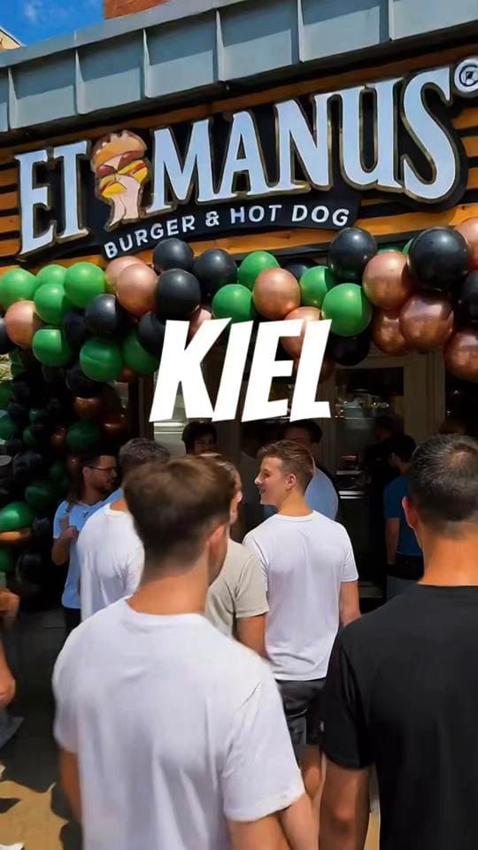Post 6 by Et Manus on TikTok (video)