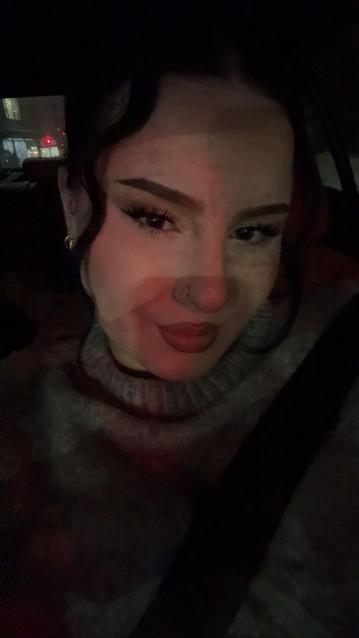 Post 8 by amelie | master make-up artist on TikTok (video)
