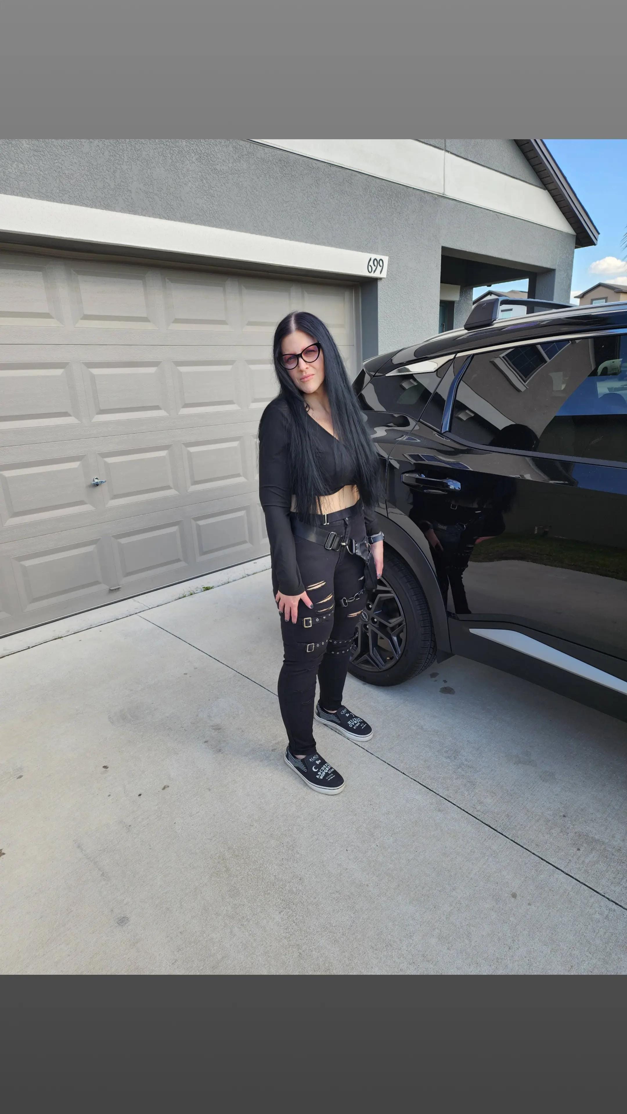 Post 1 by Michelle on TikTok (video)