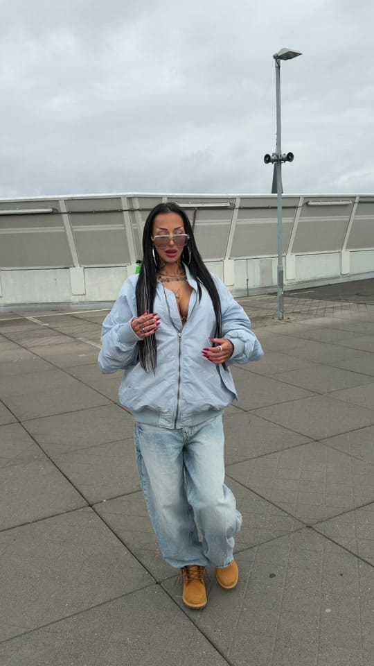 Post 3 by daizydattler on TikTok (video)