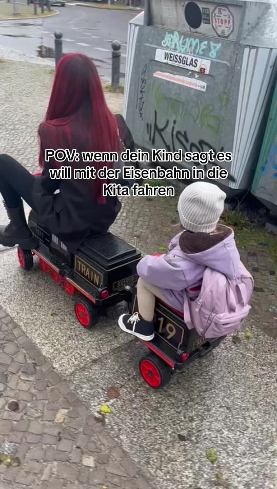 Post 10 by daizydattler on TikTok (video)