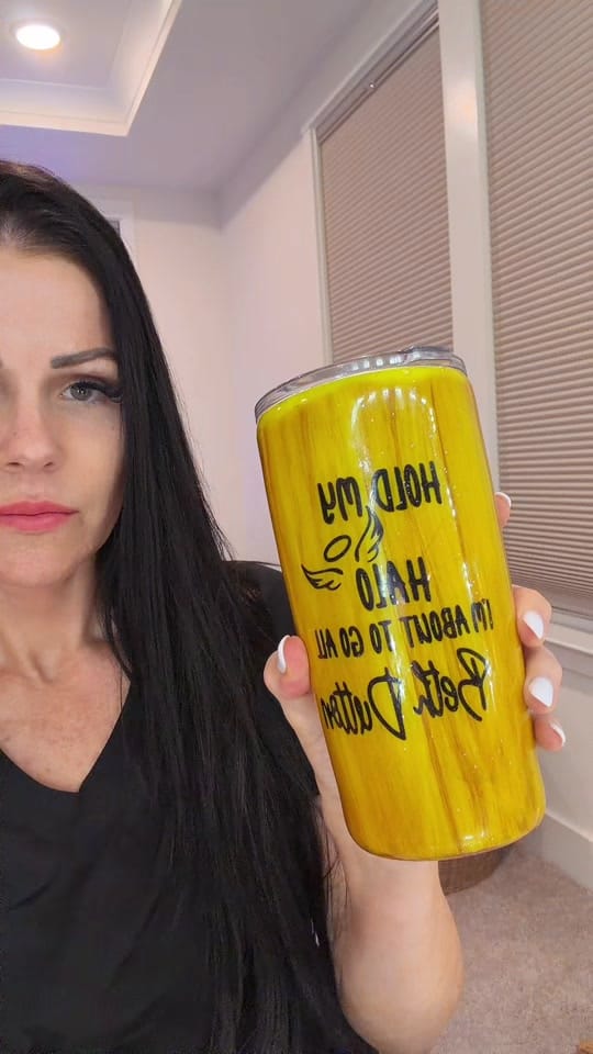 Post 1 by Mel on TikTok (video)