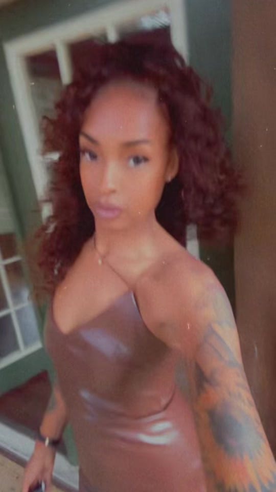 Post 1 by PinkNastii on TikTok (video)