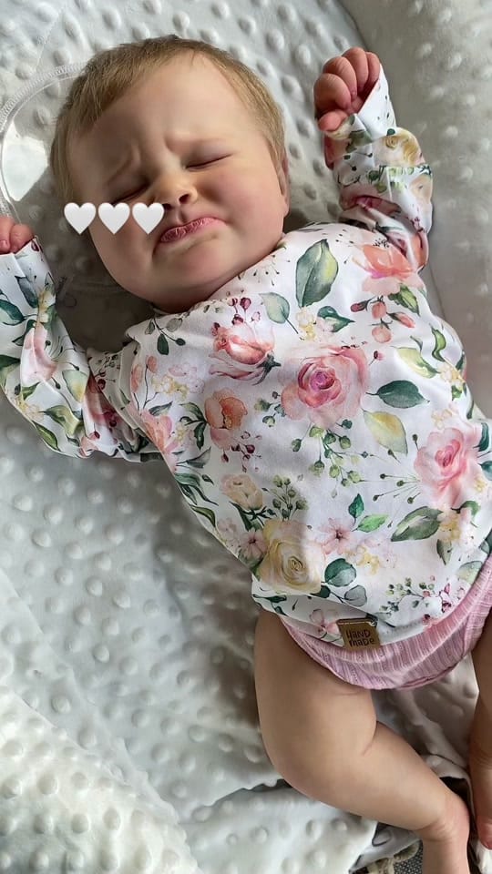 Post 2 by 🥂🌟🪩📸🍾 on TikTok (video)