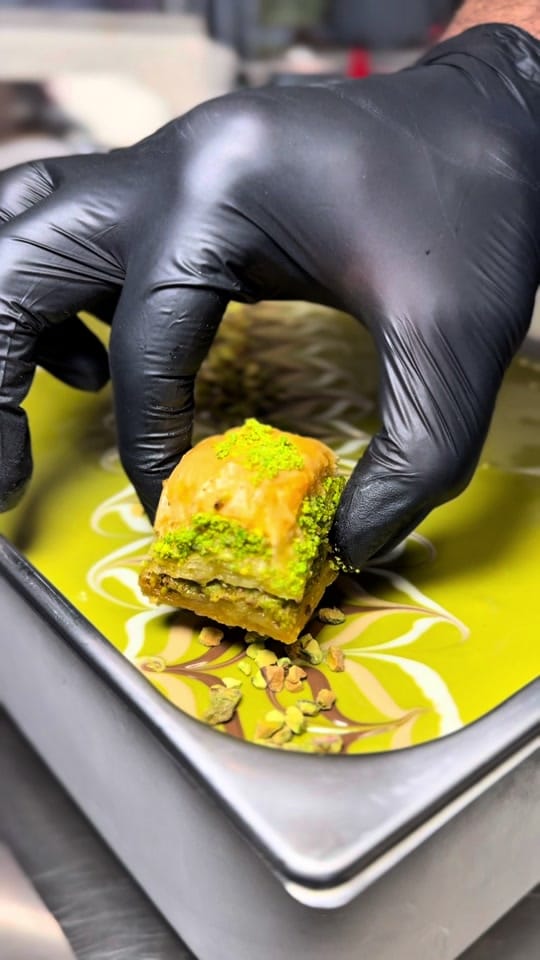 Post 3 by Eiscafé Roll n Cone on TikTok (video)