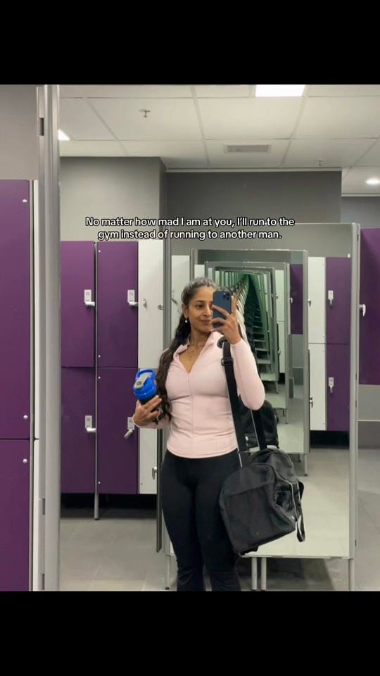 Post 6 by Rivipaba Pathirana 🎀🇦🇺 on TikTok (video)