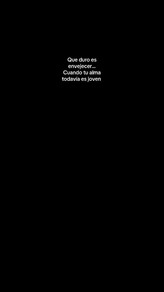 Post 7 by Laurymundy on TikTok (video)