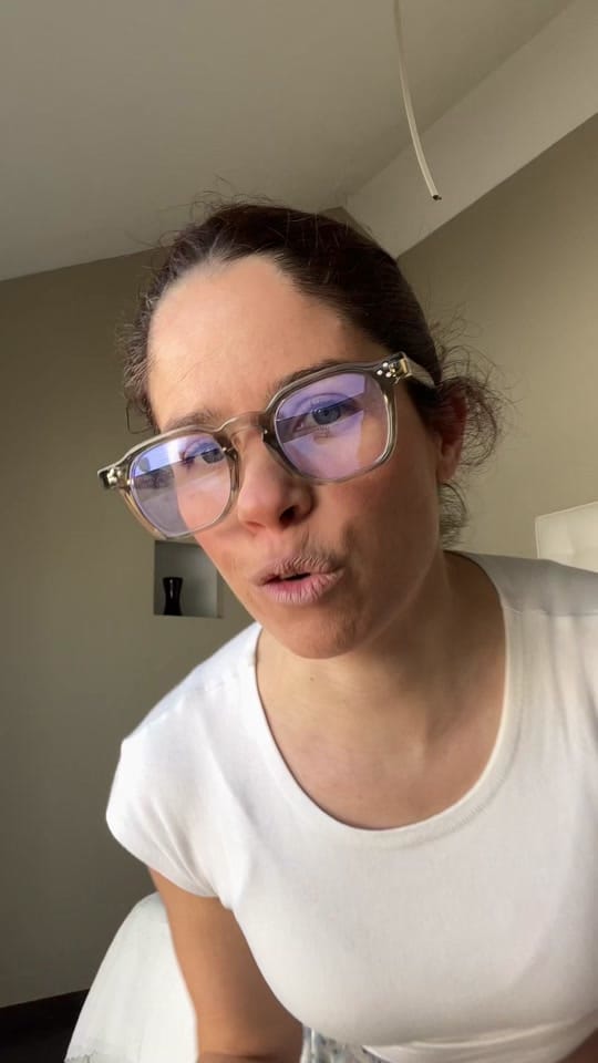 Post 1 by Laurymundy on TikTok (video)