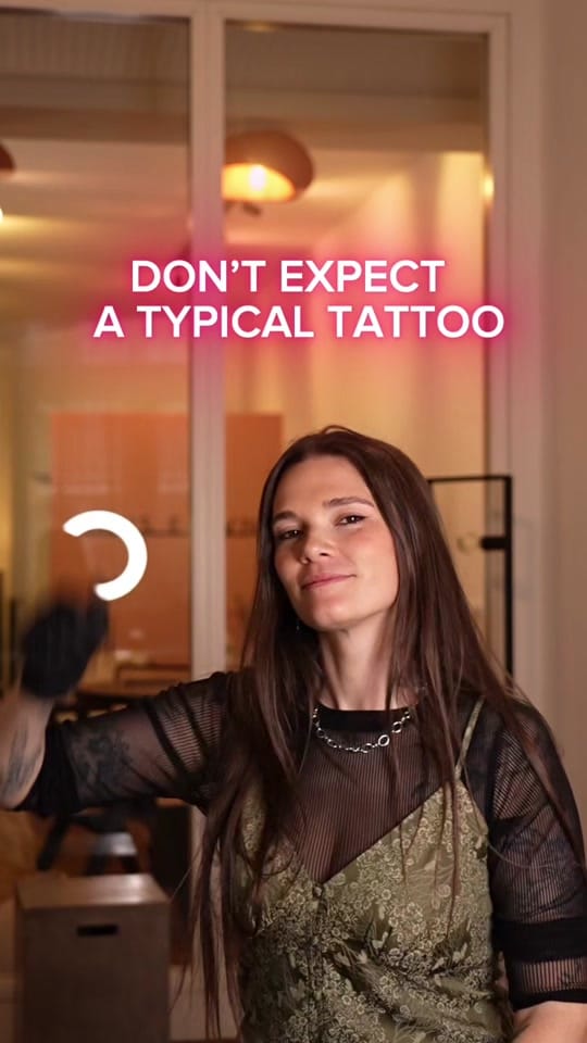 Post 2 by María Fernández tattoo artist on TikTok (video)