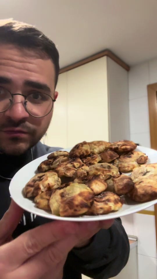 Post 5 by Miguel abad 💛 on TikTok (video)