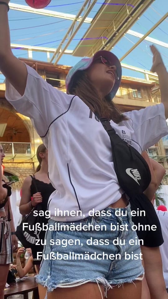 Post 7 by Gina via Villa 💙❤️ on TikTok (video)