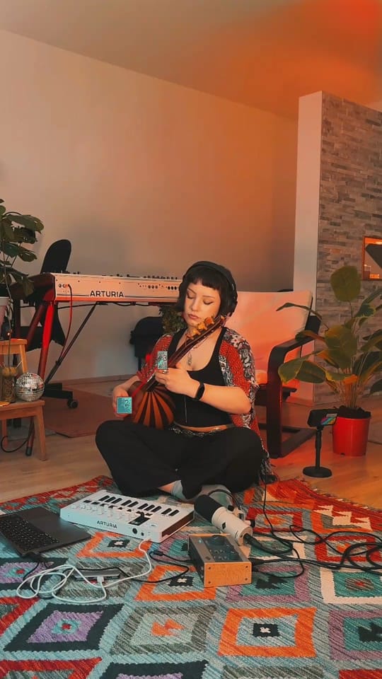 Post 4 by Seren Sarac on TikTok (video)