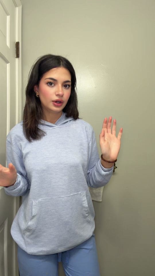 Post 6 by Jessie :) on TikTok (video)
