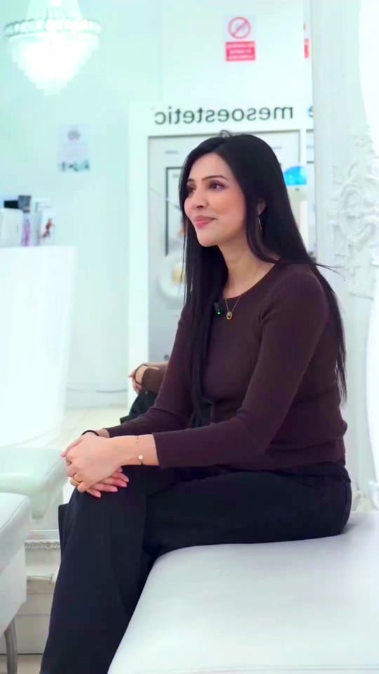 Post 4 by Shumaila's London on TikTok (video)