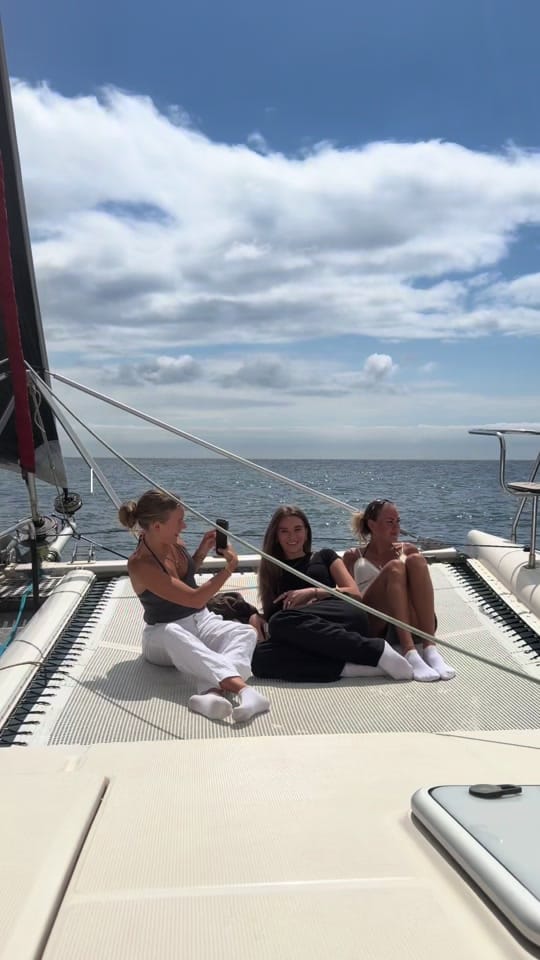 Post 2 by Sanne | Female Solo Traveler on TikTok (video)