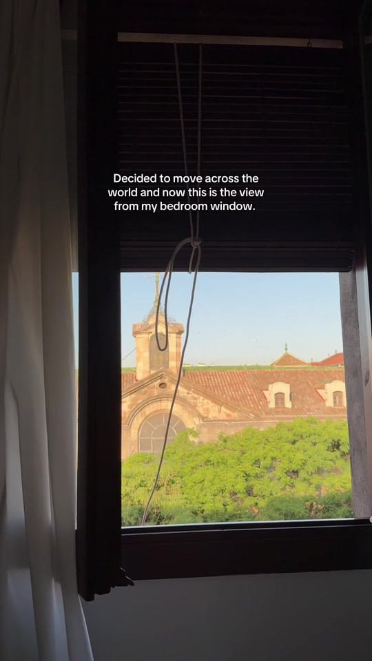 Post 2 by Solo Travel w Soli on TikTok (video)