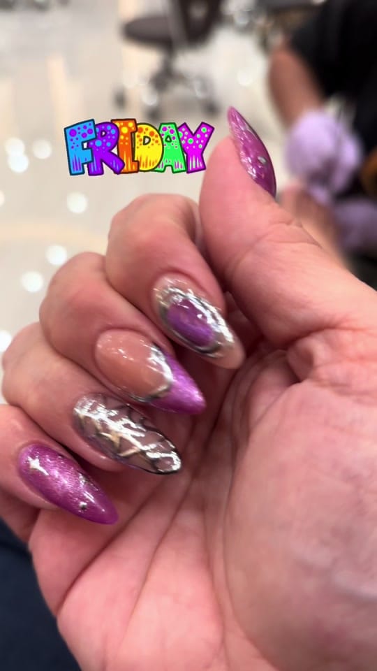 Post 4 by Beka on TikTok (video)